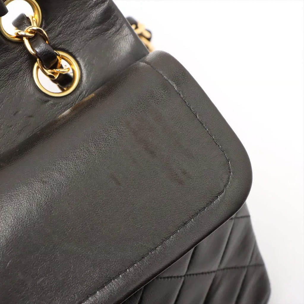 CHANEL Classic Double Flap Medium Full Set GHW (U2)