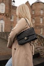 CHANEL Classic Double Flap Medium (U2)