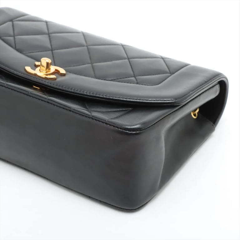CHANEL Diana Small Single Flap GHW (U2)