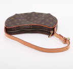 Louis Vuitton Monogram Croissant PM (U2)