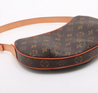 Louis Vuitton Monogram Croissant PM (U2)